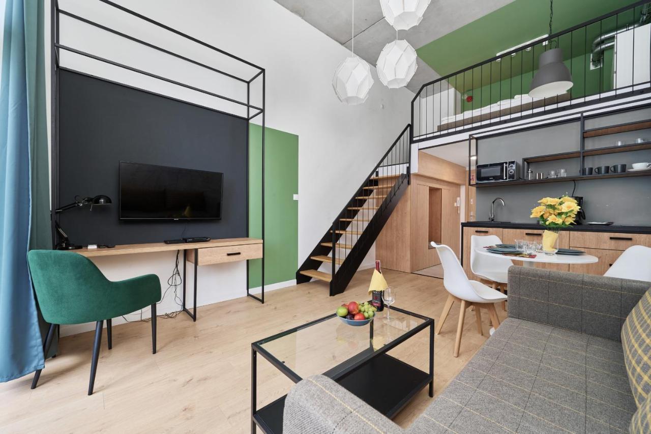 Mezzanine Studio Apartments Zarembowicza Wroclaw Airport By Renters Экстерьер фото