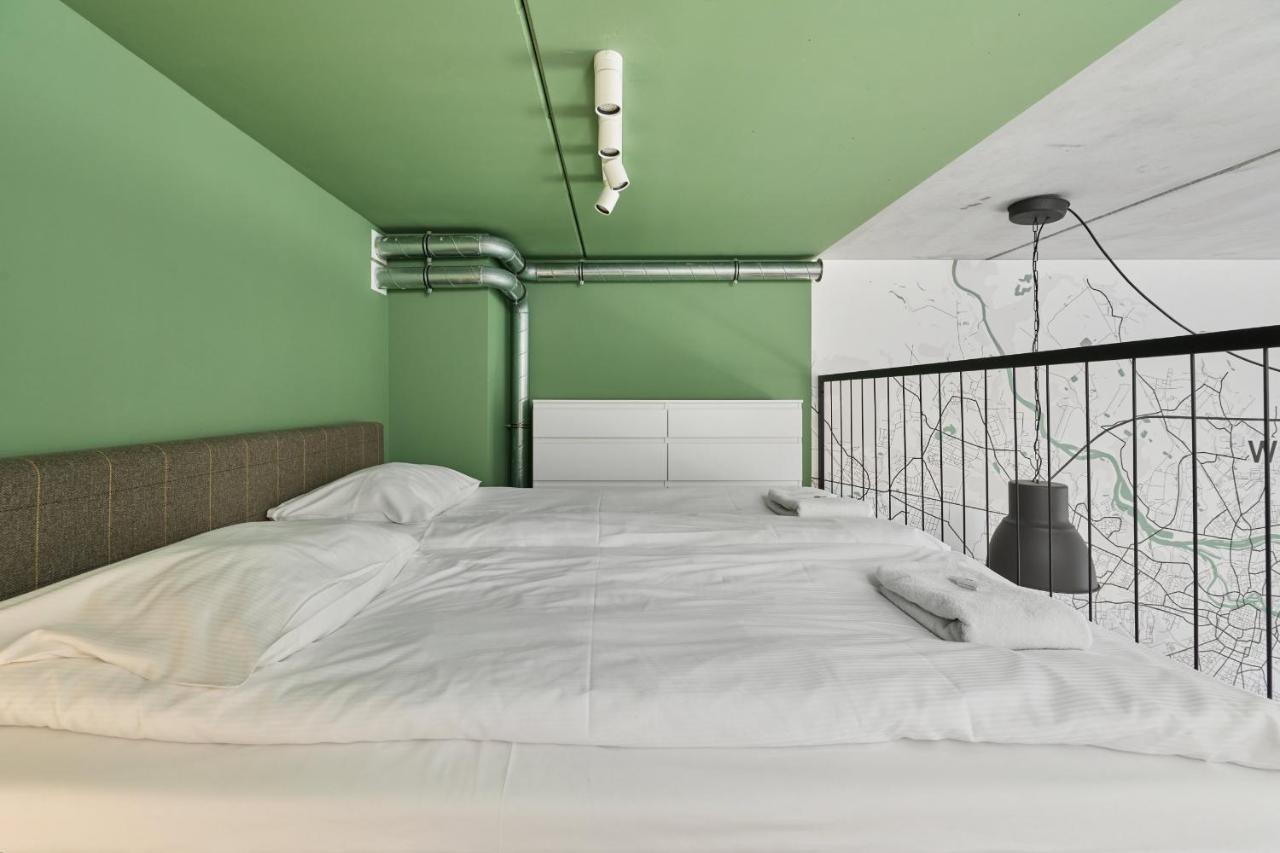 Mezzanine Studio Apartments Zarembowicza Wroclaw Airport By Renters Экстерьер фото