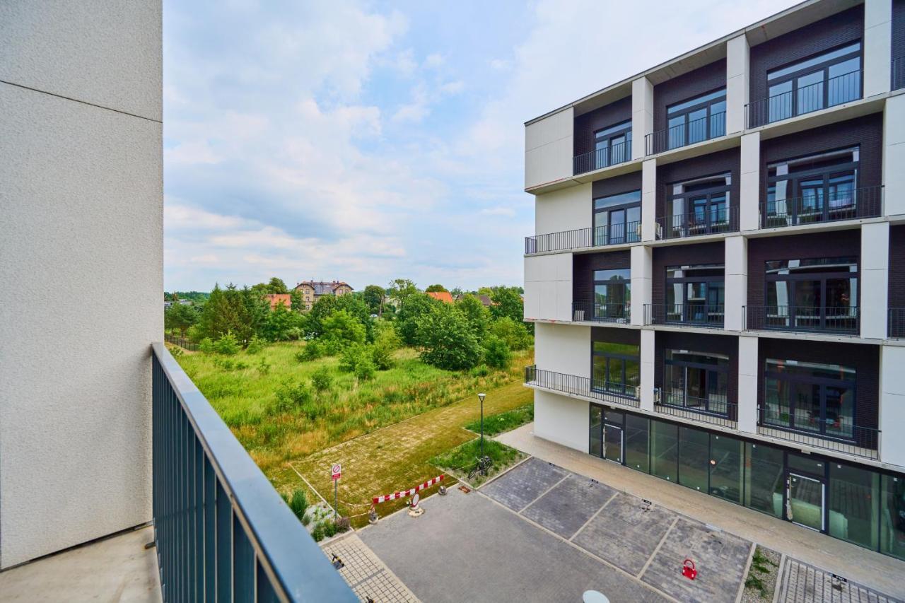 Mezzanine Studio Apartments Zarembowicza Wroclaw Airport By Renters Экстерьер фото