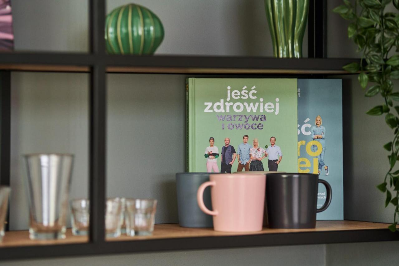 Mezzanine Studio Apartments Zarembowicza Wroclaw Airport By Renters Экстерьер фото